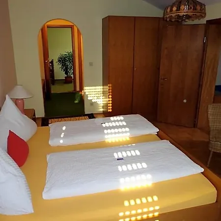 Schamberger Hotel 2*