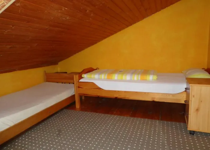 Szálloda Schamberger 2*